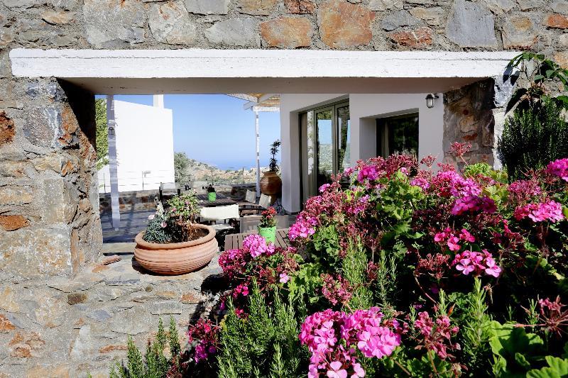 Achlada - Mourtzanakis Residence Exterior photo